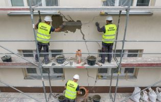 roof-guards-fasada-sanace-prasklin-a-omitky-