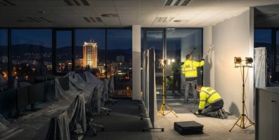 roof-guards-office-interier-nocni-prace-