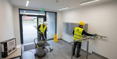 roof-guards-interier-bytovy-dum-uklid-vstupu-